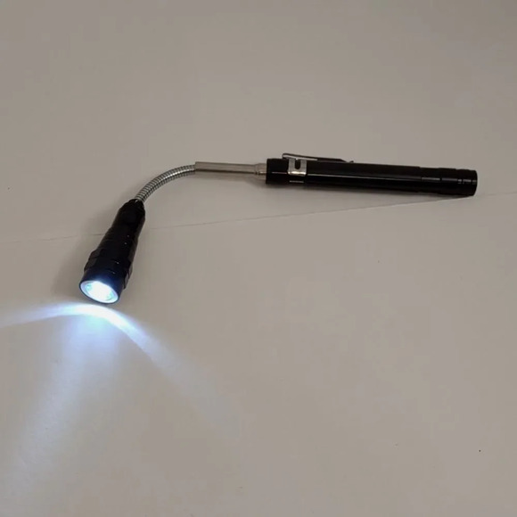 Flashlight Pickup Magnetic Tool NWOT - Picture 2 of 15